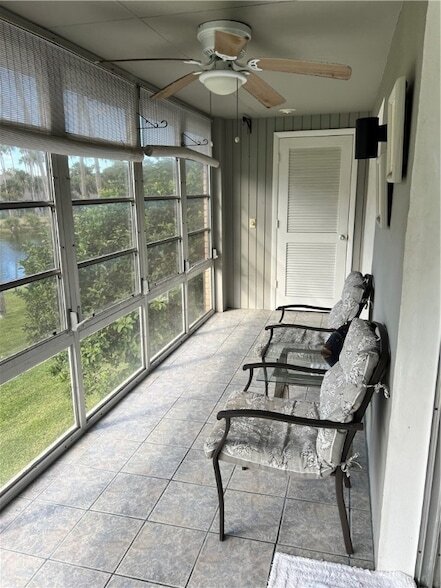 Building Photo - 2 Vis Gdns Trl