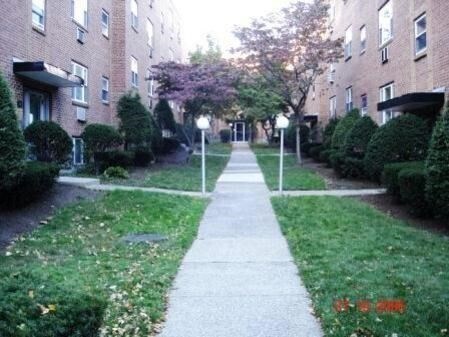 Building Photo - 55 Colborne Rd
