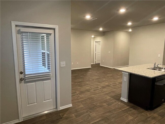 Building Photo - 15105 Upland Willow Rd