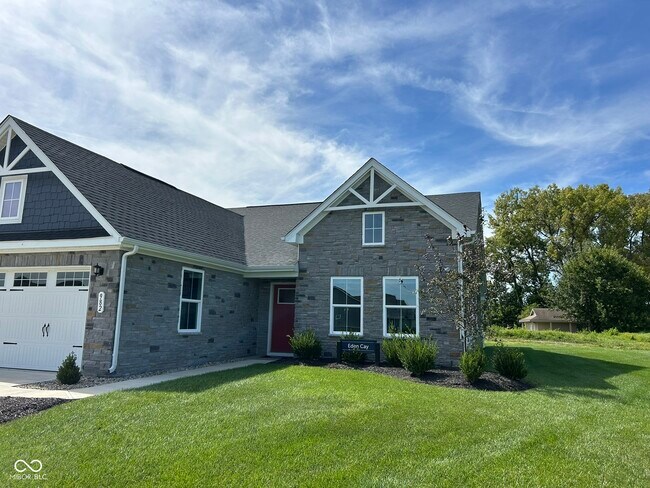 Building Photo - 982 Independence Dr