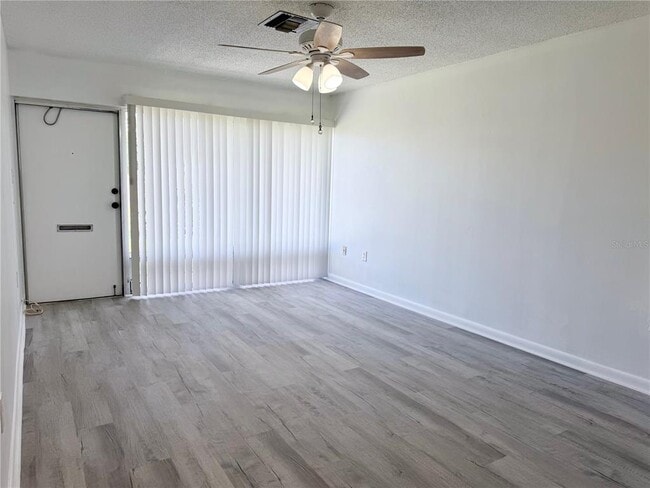 Building Photo - 4313 Tahitian Gardens Cir