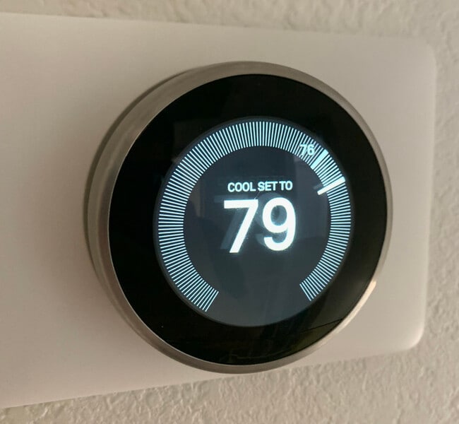 Building Photo - 8546 E Bellview St