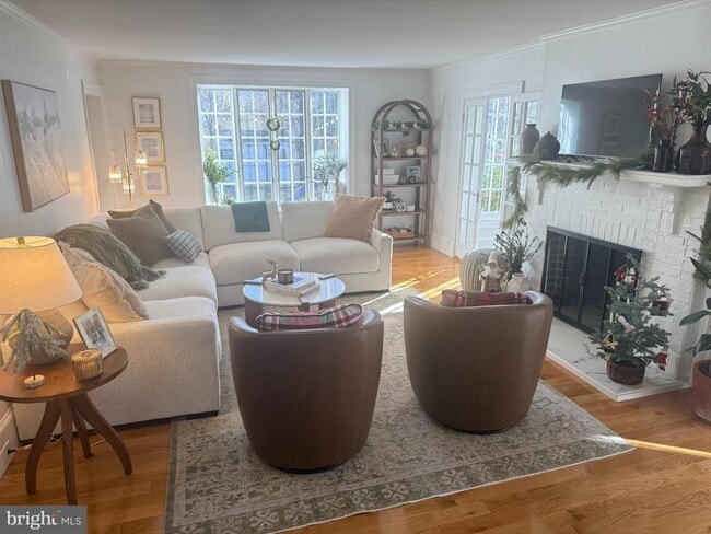 Building Photo - 7113 Bristol Rd