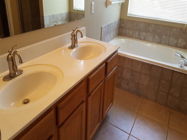 Building Photo - 6976 Belleglade Drive