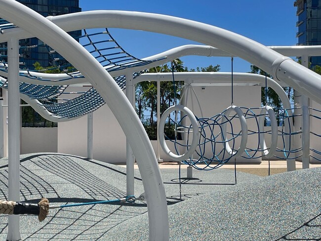 Building Photo - Brand NEW! Koula Studio