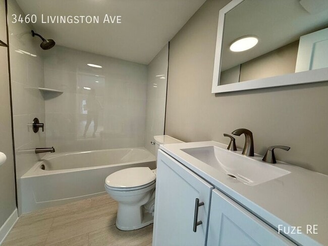 Building Photo - 3460 Livingston Ave