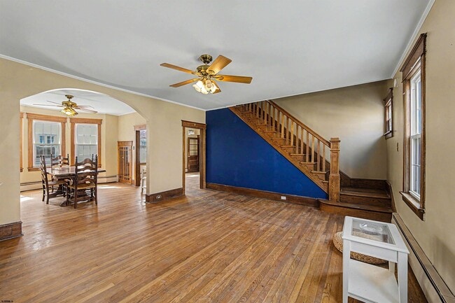 Building Photo - 615 Shore Rd