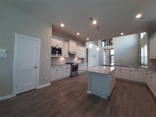 Building Photo - 23306 Ivory Sedge Trl