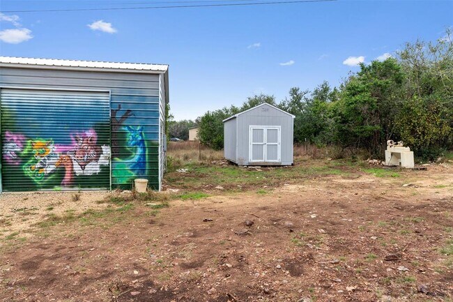 Building Photo - 1100 High Rd