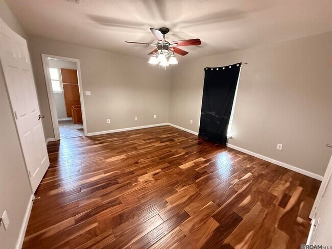 Building Photo - 12862 Bonnie Bleu Dr