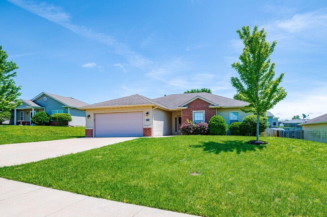 Building Photo - 5306 Silver Mill Dr