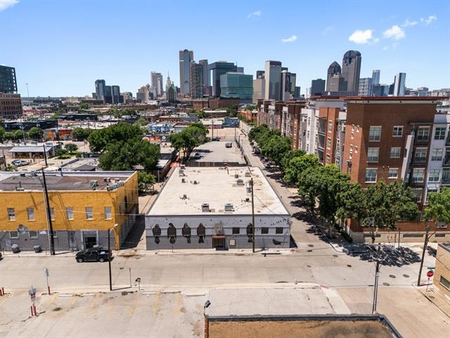 Building Photo - 215 N Walton St