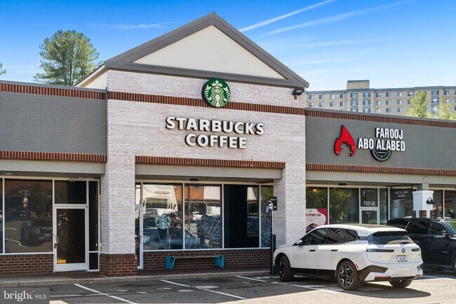 Building Photo - 255 W Falls Station Blvd