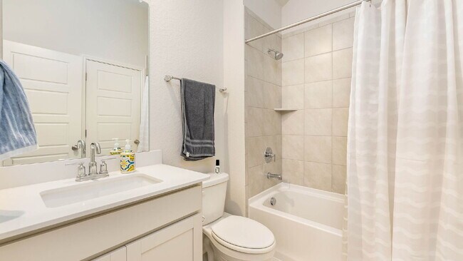 Building Photo - 1318 Arcadian Rose