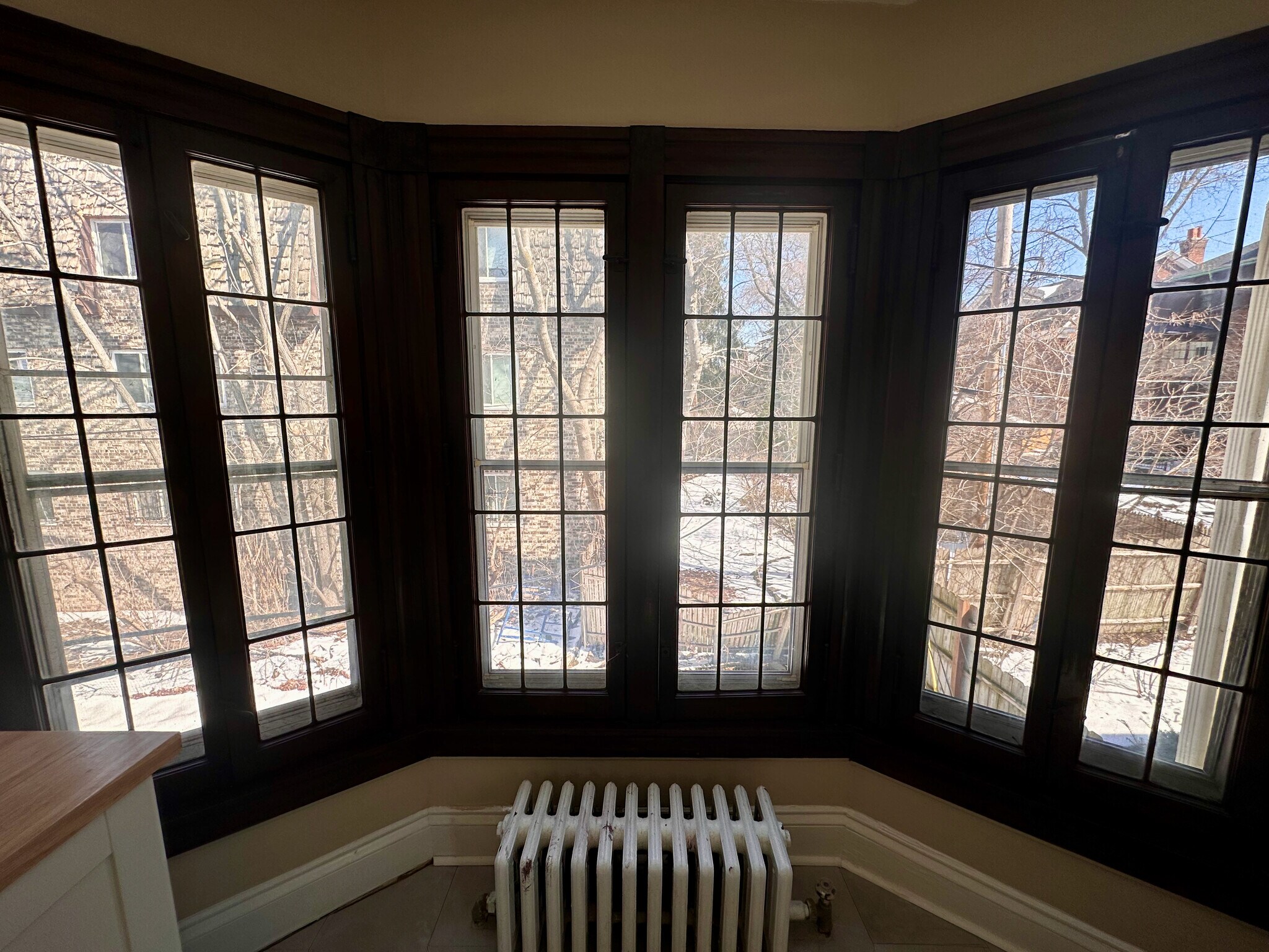 Building Photo - 2216 E Ivanhoe Pl