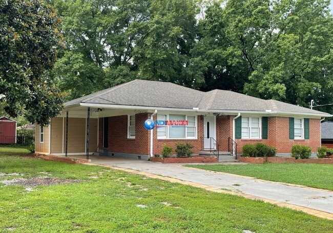 Building Photo - Newly RENOVATED ranch in Decatur