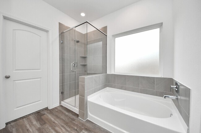 Building Photo - 6127 Ginevra Summers Dr