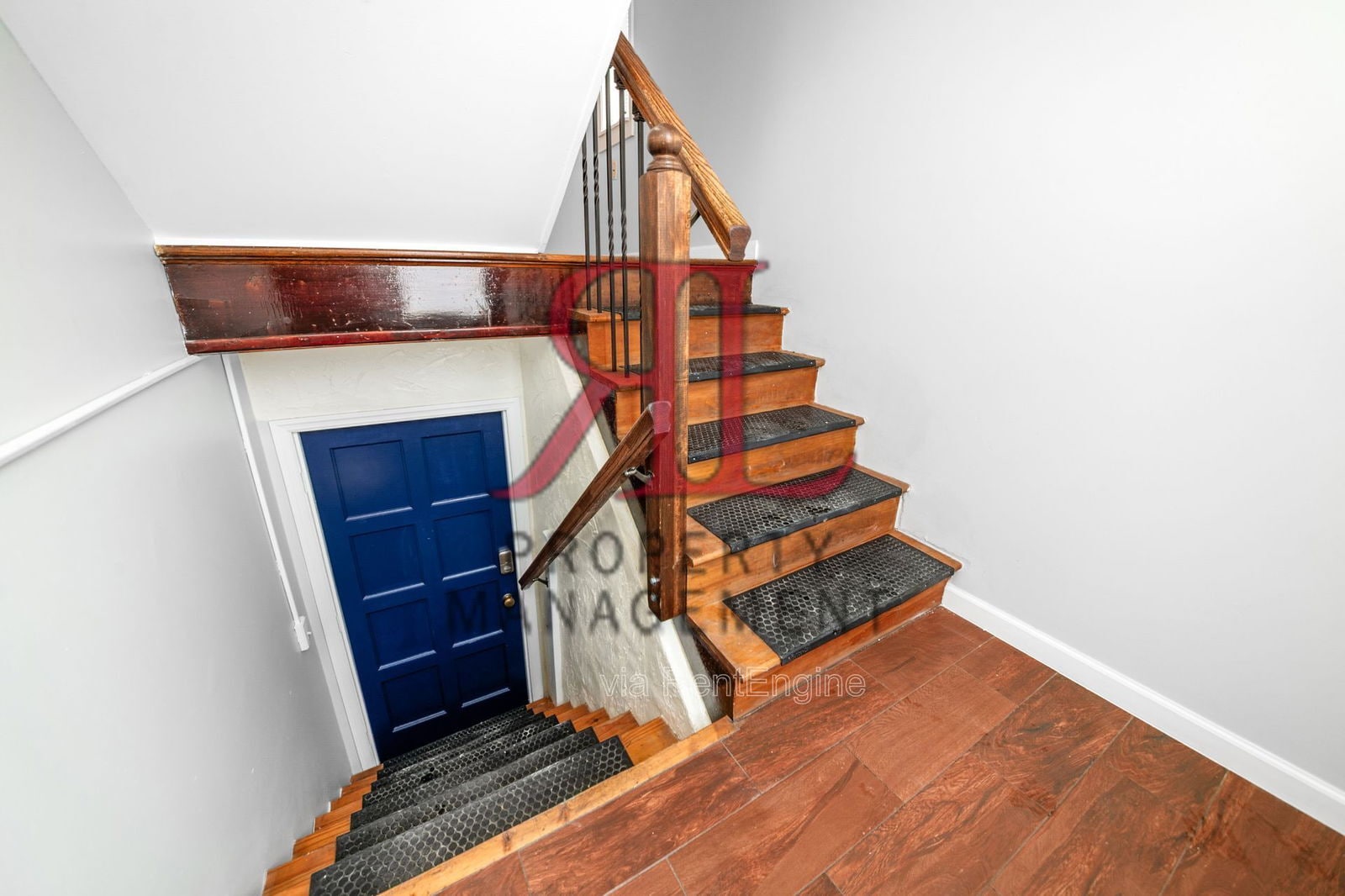 Building Photo - 722 Sheridan Ave