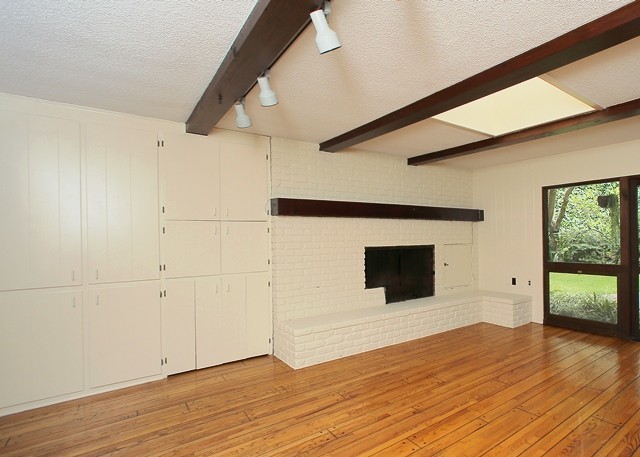 Building Photo - 770 Latimer Rd