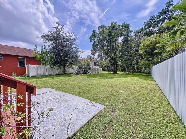 Building Photo - 5953 Mohr Loop