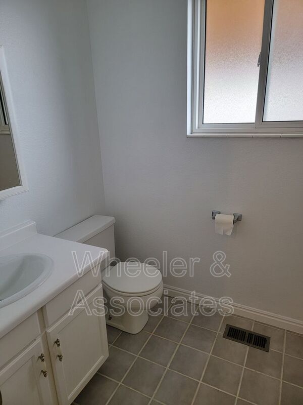 Building Photo - 9218 Alvey Ln