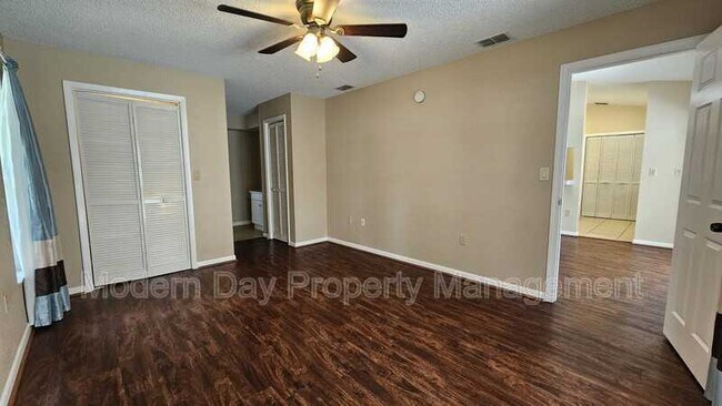 Building Photo - 8185 Omaha Cir