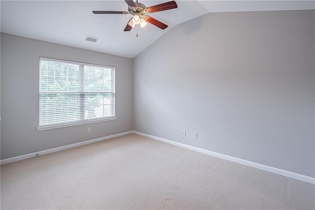 Building Photo - 2668 Lake Manor Circle