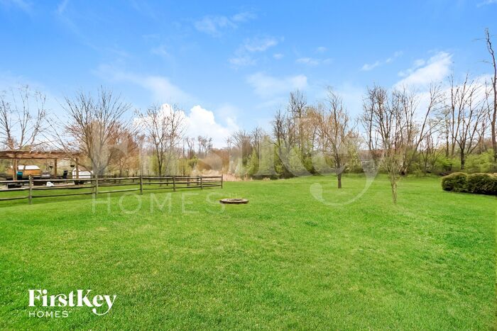 Building Photo - 240 Deer Creek Dr