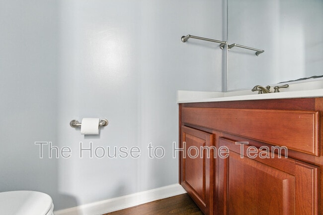 Building Photo - 1023 Snead Dr