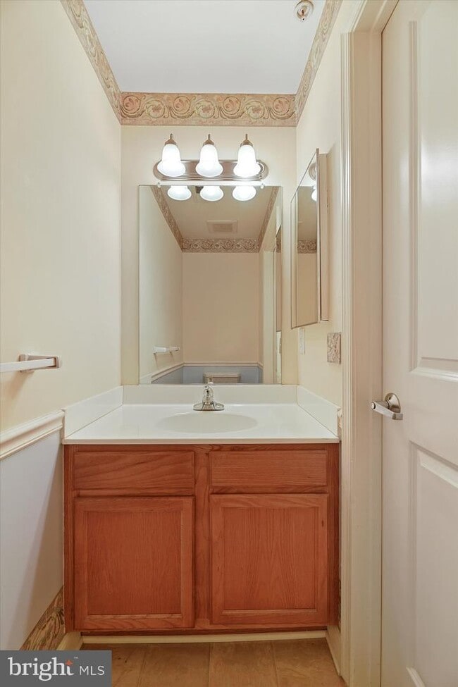 Building Photo - 4122 Orchard Ridge Blvd