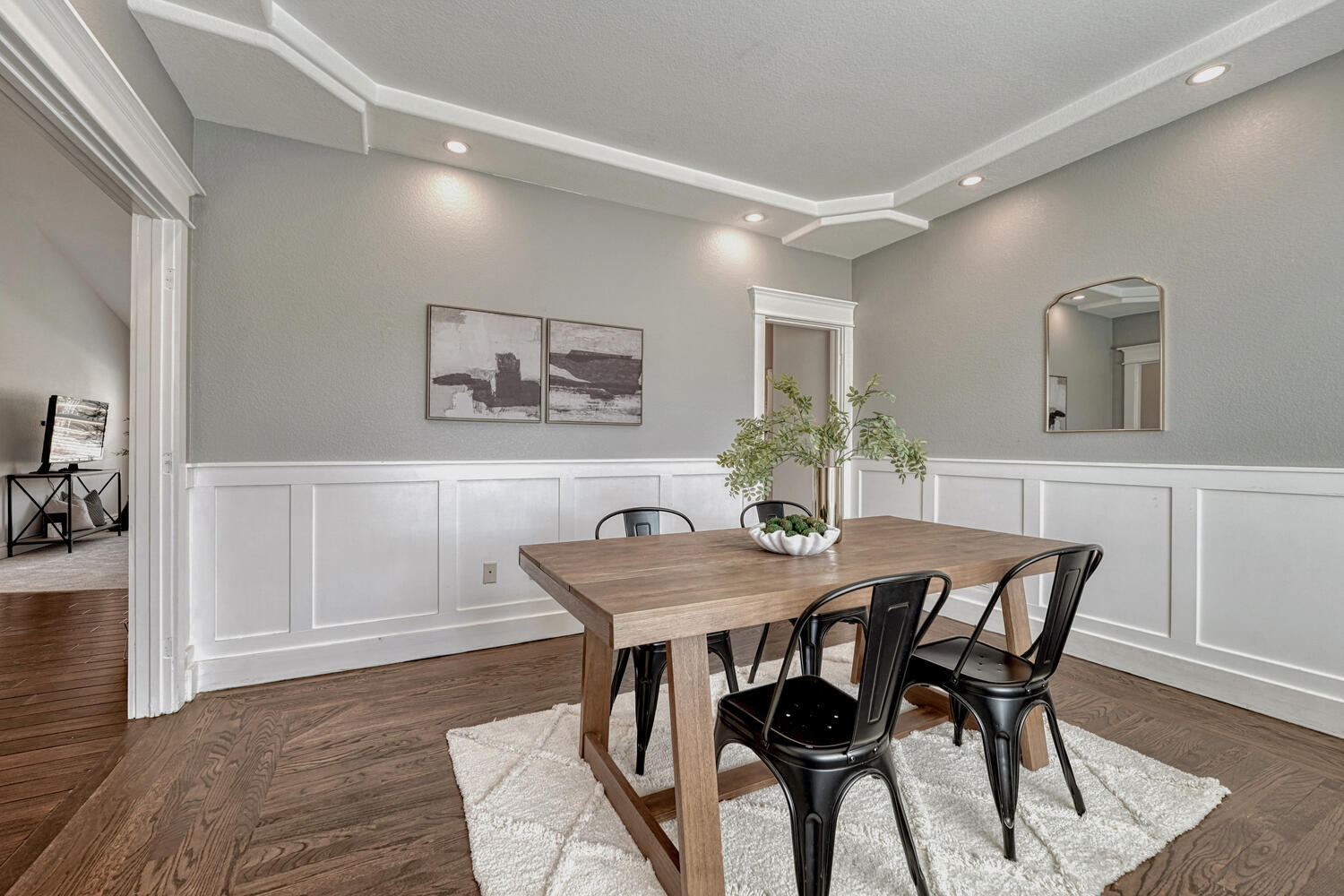 Building Photo - 7170 Windwood Way