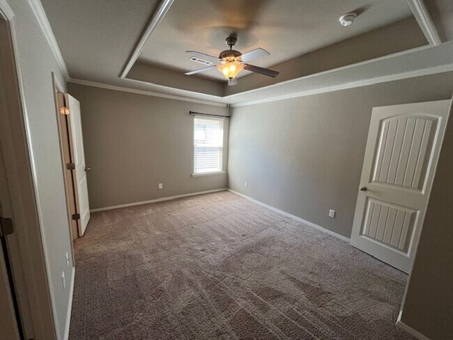 Building Photo - 2720 Brighton Pl