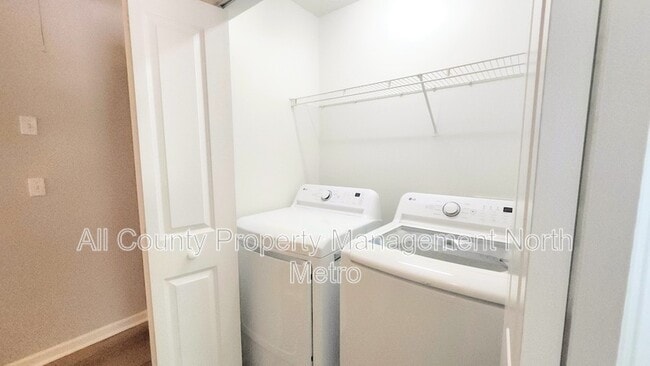Building Photo - 11225 Wittenridge Dr
