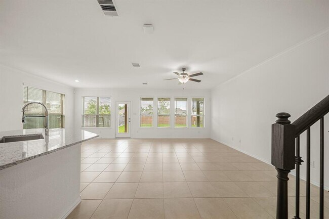 Building Photo - 1706 Country Air Ln
