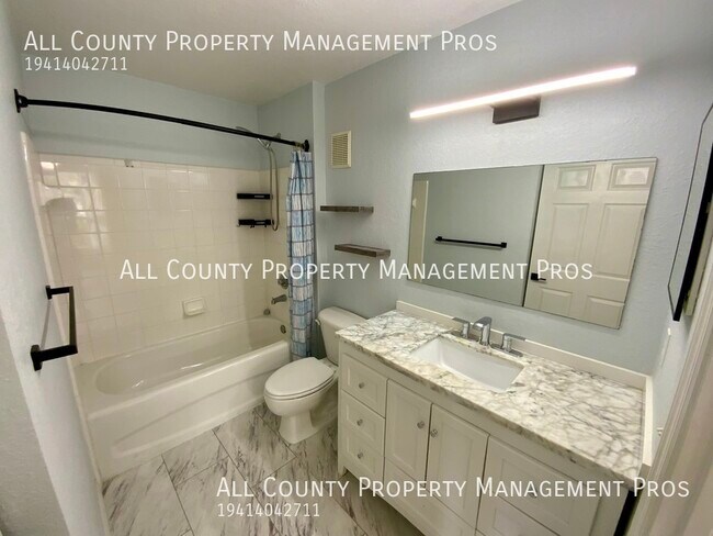 Building Photo - 8932 Manor Loop