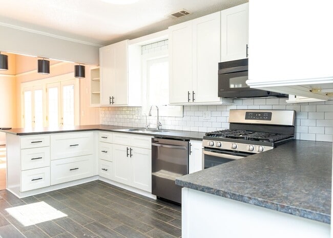 Building Photo - The VIEW!!!!