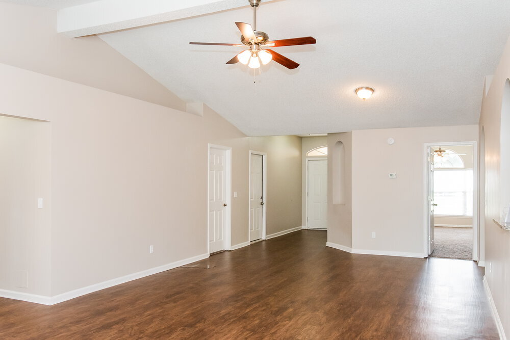 Building Photo - 607 Cozybrook Ln