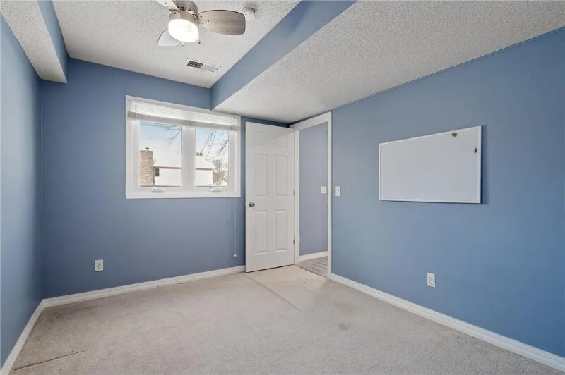 Building Photo - 9486 Kingsview Ln N