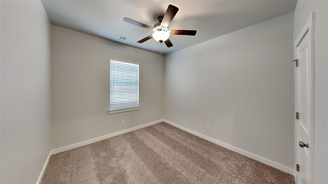 Building Photo - 17980 Lantana Loop