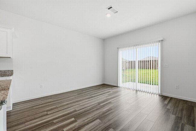 Building Photo - 21630 Cottage Ln