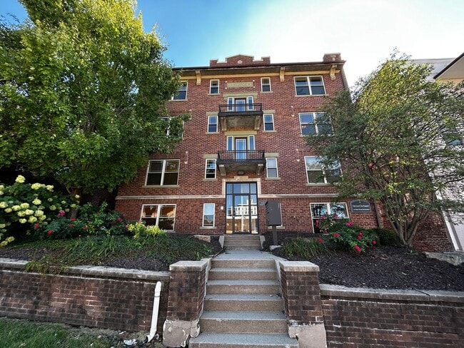 Building Photo - The Lofts on Harney
