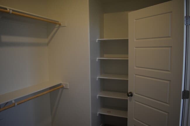 Building Photo - 1184 Atlantica Dr S