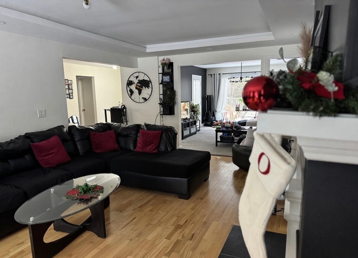 Building Photo - 1009 S Kinney Ave