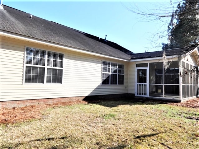 Building Photo - 429 Cabrill Dr