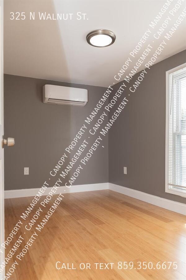 Building Photo - 325 N Walnut St