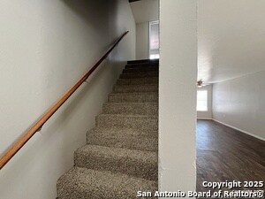 Building Photo - 2802 Lasses Blvd