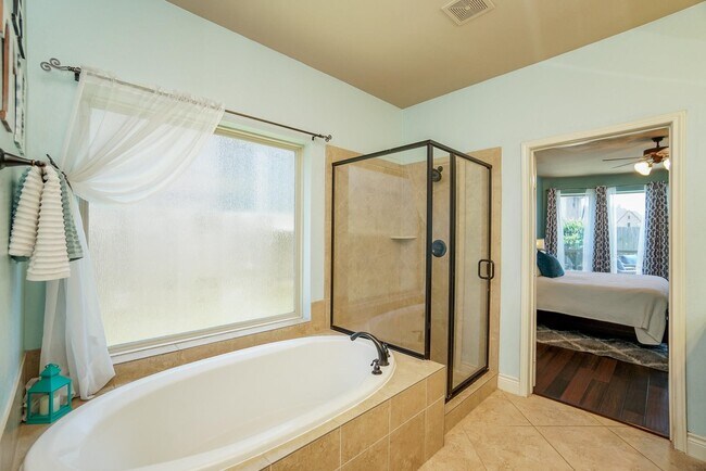 Building Photo - 27119 Ashley Hills Ct