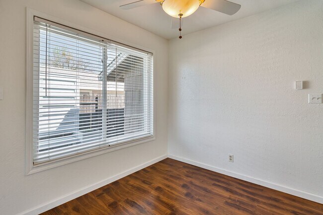 Building Photo - 3BR + Office Home in Excellent Condition with Storage Sheds and Garage Workspace!