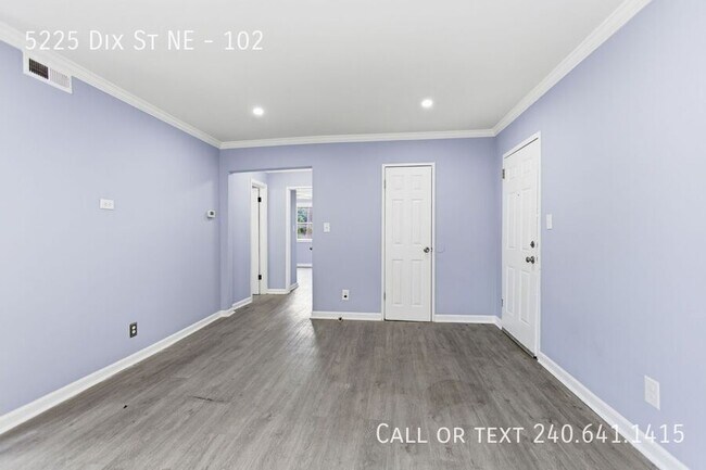 Building Photo - 5225 Dix St NE