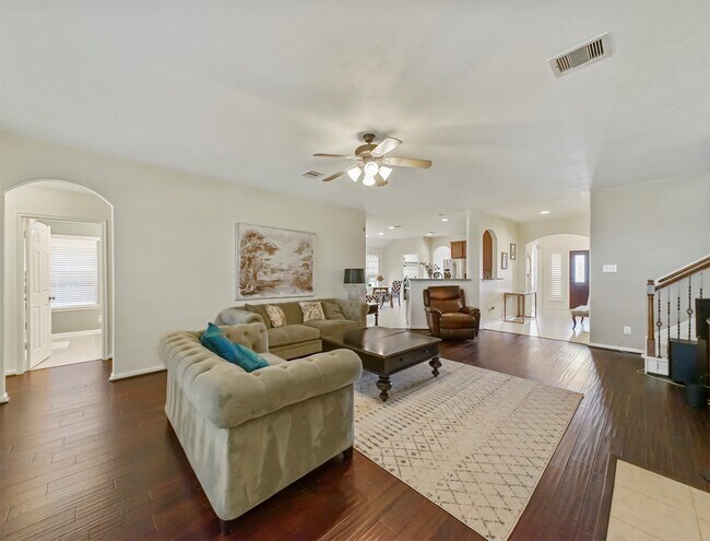 Building Photo - 8214 Garrison Point Dr